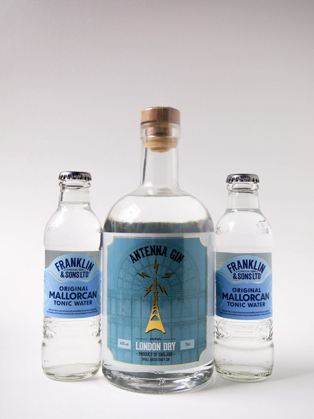 Antenna Gin gift Box